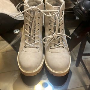 New Maurice’s gray boots